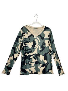 Blooming Jelly Women's Camo V-Neck Long Sleeve Top in Green/Tan/Black - Sz M